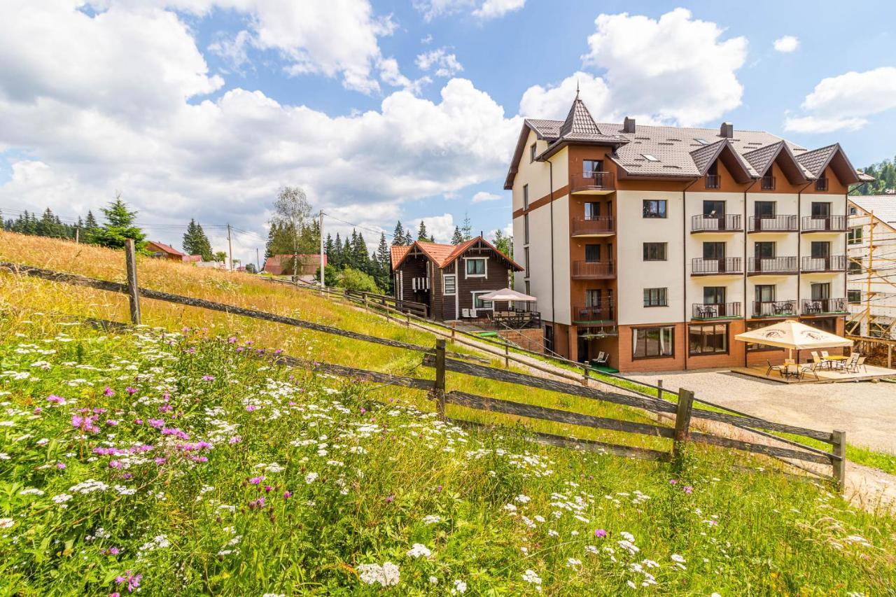 Imperial Hotel Bukovel Exterior photo